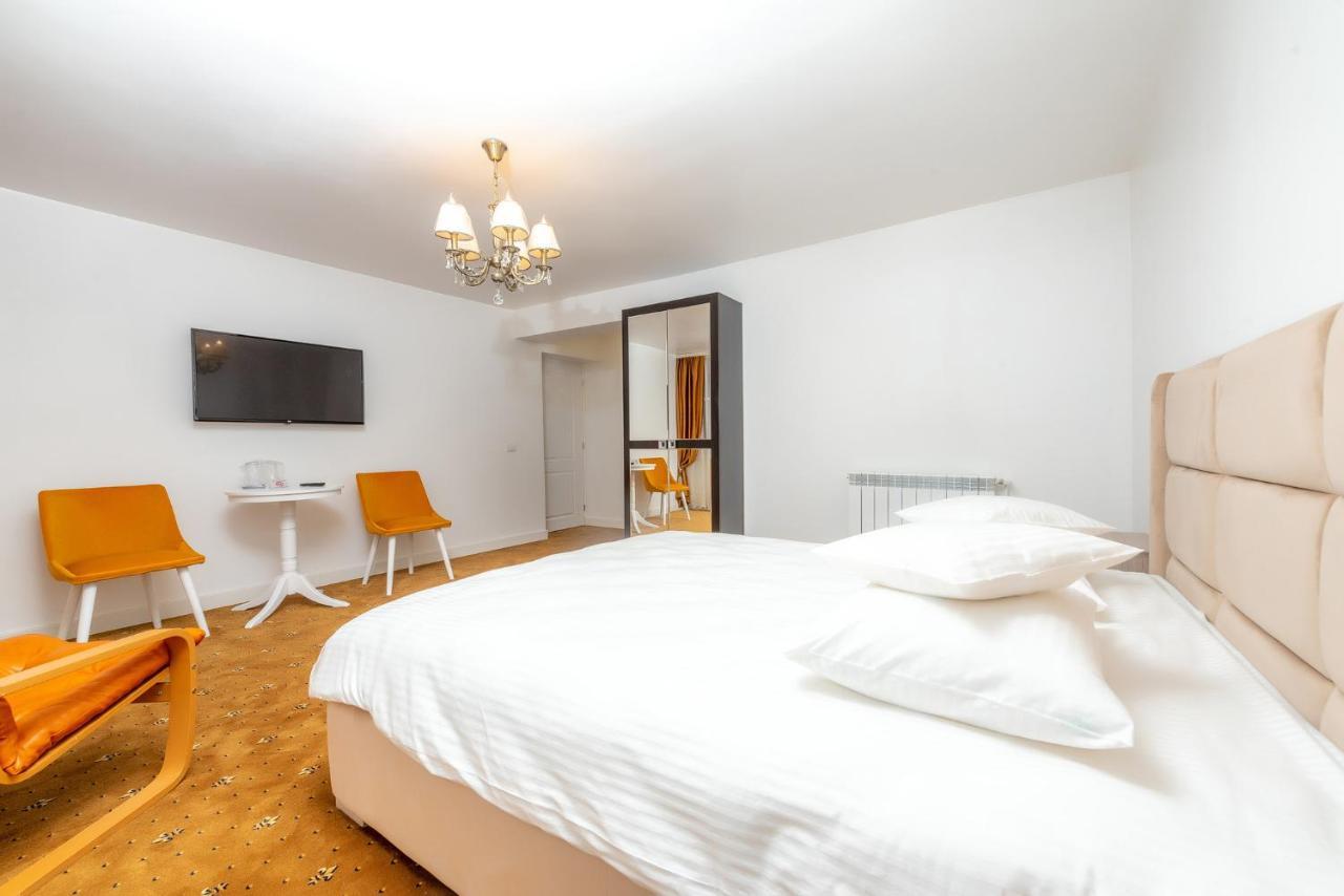 Casa Budulan Drobeta Turnu Severin Exteriör bild