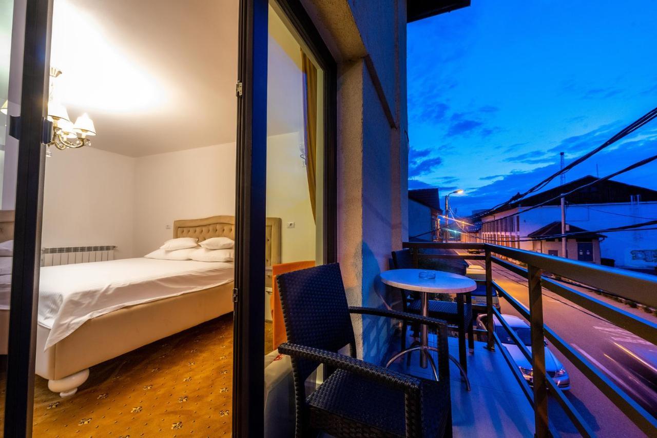 Casa Budulan Drobeta Turnu Severin Exteriör bild